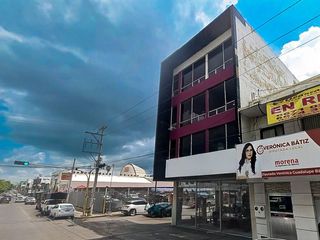 EDIFICIO SOBRE BLVD. MADERO Y PALIZA, CULIACÁN ¡Zona de alto tráfico!