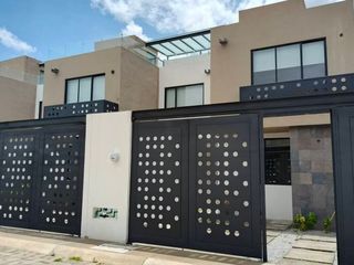 ÚLTIMA CASA EN VENTA EN METEPEC 3 RECAMARAS, 3 BAÑOS COMPLETOS, A 5 MINUTOS TEC MILENIO, UVM CAMPUS TOLUCA.