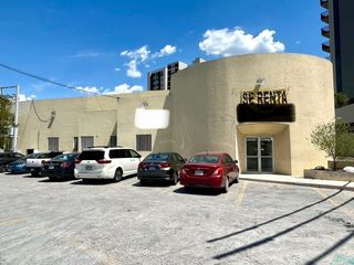 Nave Industrial / Bodega en Renta en Santa Maria