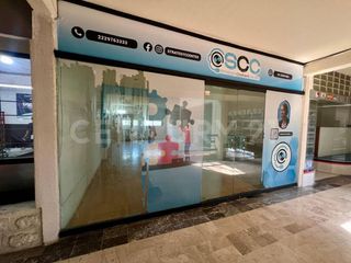 Local en RENTA Plaza América Primer Nivel - 55 m2. - ZONA PLAZA CRYSTAL