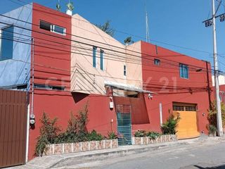 Casa en venta con suite independiente, zona Plaza San Diego, Coronango, Cholula