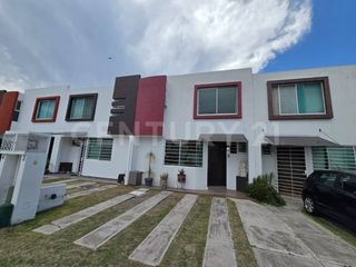 RENTA CASA FRACCIONAMIENTO, ZONA CUAUTLANCINGO!!