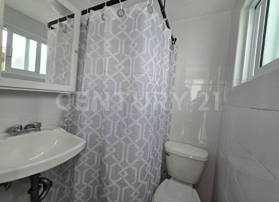 Renta Loft Lomas Verdes Naucalpan 11300 | Lamudi.com.mx