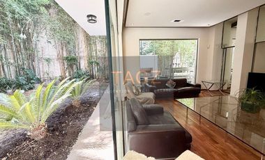 Venta Moderna Casa Bosques de las Lomas