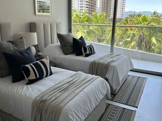 DEPARTAMENTO EN VENTA- PUERTO VALLARTA ZONA HOTELERA | LIM