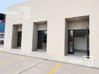 LOCALES EN VENTA SOBRE LA BOLIVAR