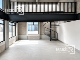 LOCAL EN VENTA SOBRE LA BOLIVAR