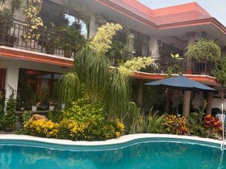 Residencia en venta en Col. Galvarino Barria, San Rafael Veracruz.