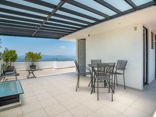 Casa con Roof Garden y Vista 360° al Valle · Zibatá · 300 m² · 3 Rec