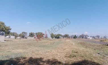 Venta de terreno en Metepec, Acceso cercano a rutas de Transporte