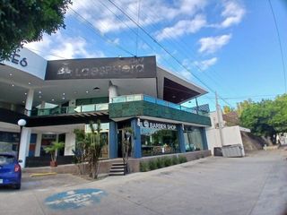 LOCAL CON TERRAZA EN RENTA EN PLAZA BOULEVARES