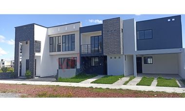 Venta de Casa en Zinancantepec, Ubicación estrategica