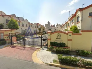 Casa En Venta En Villa Del Real, Ojo De Agua, Tecámac, EdoMex. Recuperación Bancaria. JX71