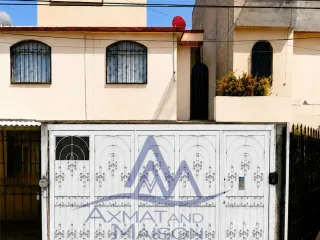 Casa en Condominio con Patio en Venta en San Buenaventura, Ixtapaluca