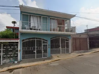 Casa en Venta En Praderas de Axol, Huatusco, Veracruz, 240 m2. Recuperación Bancaria. JX71..