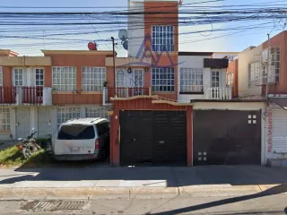 Casa En Venta En Los Heroes Tecámac, Ojo De Agua, Estado De México. Recuperación Bancaria JX71