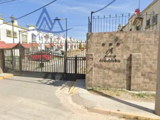 Casa en Venta en Huehuetoca, EdoMex: Urbi Villa del Rey, Oportunidad de Inversión JX