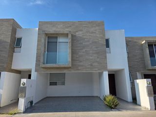 Casa en Renta Amueblada en Condominio San Telmo Sur, Aguascalientes