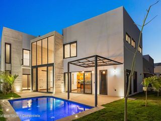 Casa de Lujo en Venta en Los Tigres Residencial Nuevo Vallarta