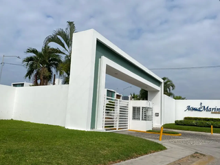 CASA EN RENTA EN AGUA MARINA
