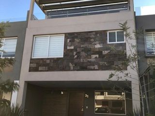 RENTO CASA AMUEBLADA EN FRACC ANTIGUA CEMENTERA ZONA CEMENTOS ATOYAC