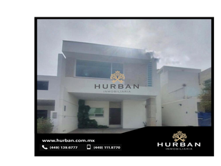 HURBAN vende casa con recámara en planta baja en Ruscello.