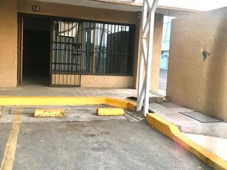 SE RENTA OFICINA/LOCAL EN COL SAN BENITO