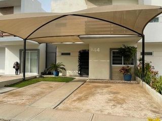 Casa en venta Privada Kentia, Valle Alto