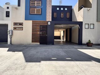 Casa en Venta en Jardin de las Bugambilias