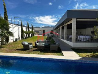 TERRENO EN VENTA CON PALAPA Y ALBERCA