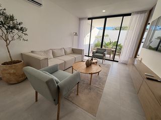 EN VENTA CASA EN TEMOZÓN NORTE