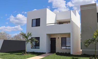 Venta de Casa Nueva en los Héroes MODELO MAYAPÁN