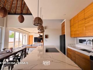 Casa en venta en Residencial Don Goyo – La Punta Zicatela, Puerto Escondido, Oaxaca