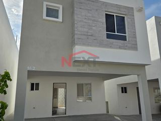 CASA NUEVA EN RENTA EN VEREDAS RESIDENCIAL