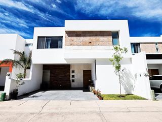 CASA EN RENTA EN PRESA SANDOVALES 201 AL NORTE BI