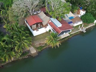 VENTA DE QUINTA FRENTE AL RIO, TUXPAN, VERACRUZ.