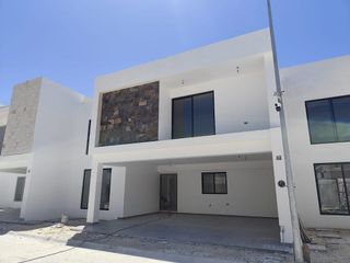 CASA EN VENTA EN CIUDAD DEL CARMEN, CAMPECHE.