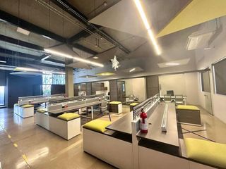 Oficinas en renta Av. Eugenio Garza Sada