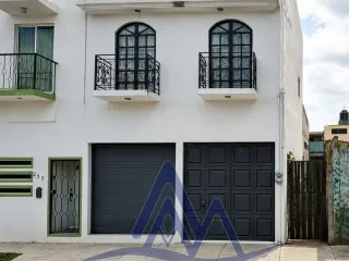 Casa en venta en La Estacion, Mexicaltzingo, México
