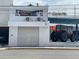 LOCAL COMERCIAL EN VENTA EN CAMPECHE  AV AGUSTIN MELGAR ENFRETE DEL TEATRO UAC