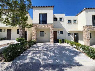 CASA EN VENTA, EN QUERETARO