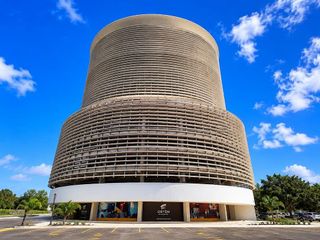 Oficina en Venta al Norte de Mérida, Torre Orión