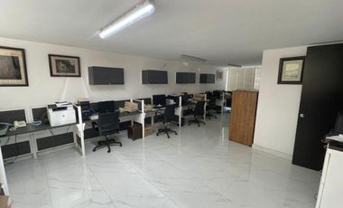 Casa en Venta con uso de suelo para oficinas en Lomas de Chapultepec