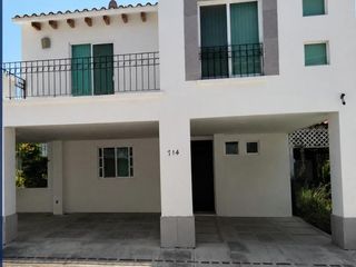 Casa en venta Al Norte de Aguascalientes Fracc de Los Cedros