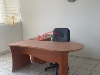 OFICINA AMUEBLADA EN RENTA