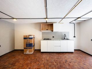 Loft Industrial con Terraza y Vista al Campo de Golf Campestre 2