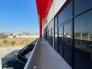 Local Comercial en Venta o Renta en Navetec Qro