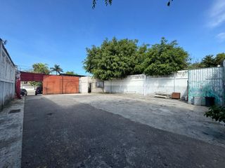 Ubicacion de oro: terreno en venta, no lo dejes pasar.