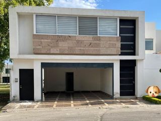Casa de Renta en las Trojes