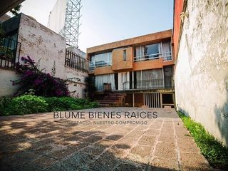 Renta de dos casas (una con uso de suelo), en Polanco